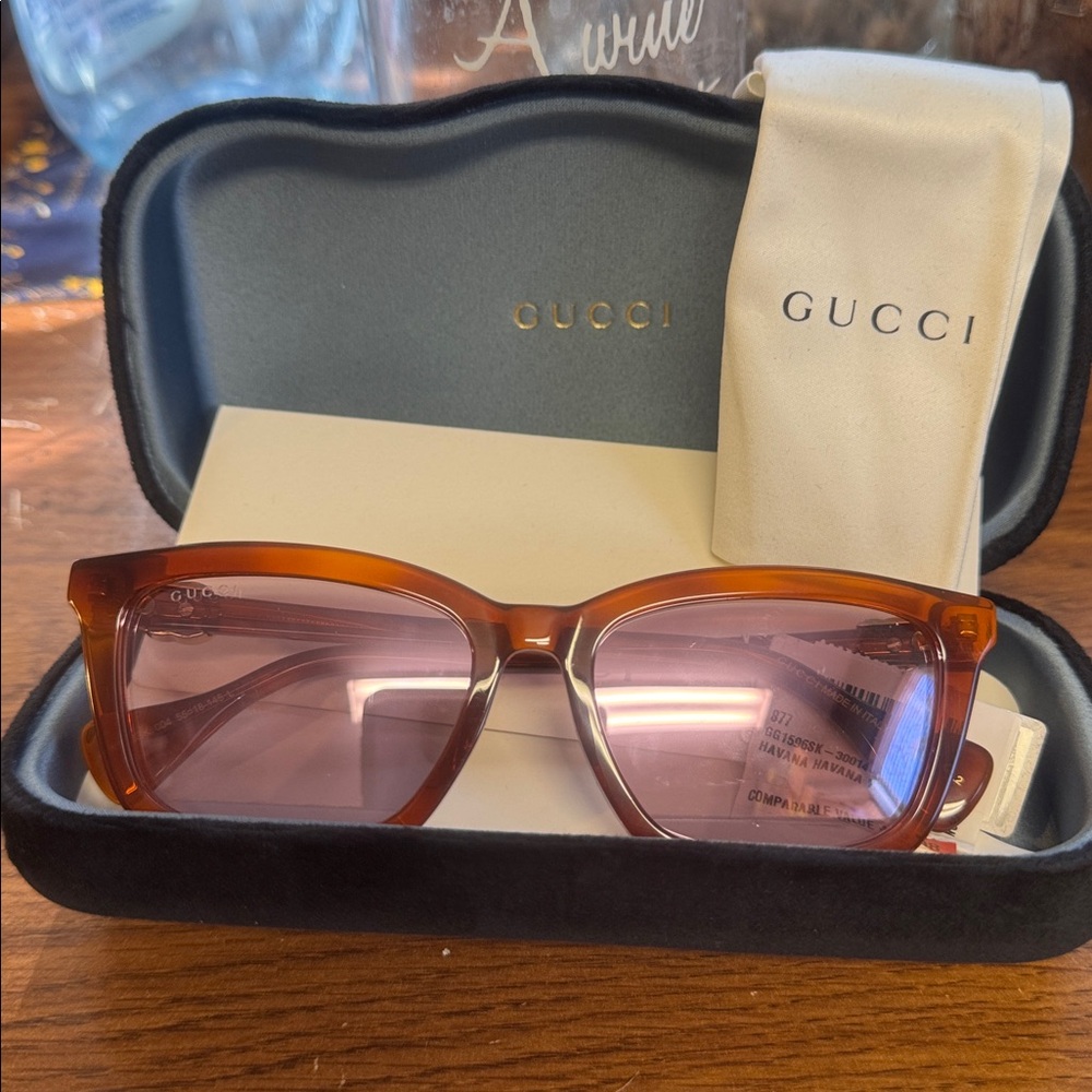 Gucci Women's Sunglasses in Orange and Pink - Picture 11 of 12